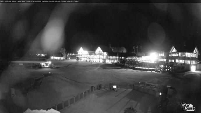 Webcam Fernie: Lodge of Ten Peaks