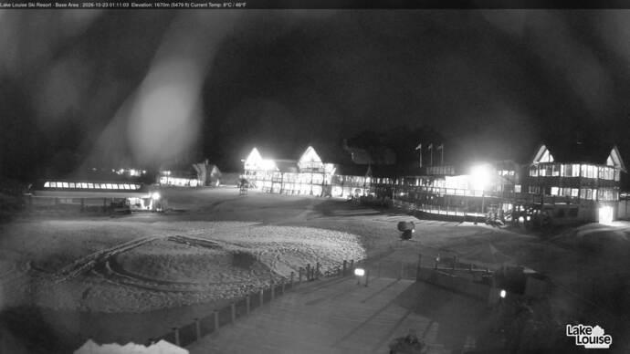 Webcam Fernie: Lodge of Ten Peaks