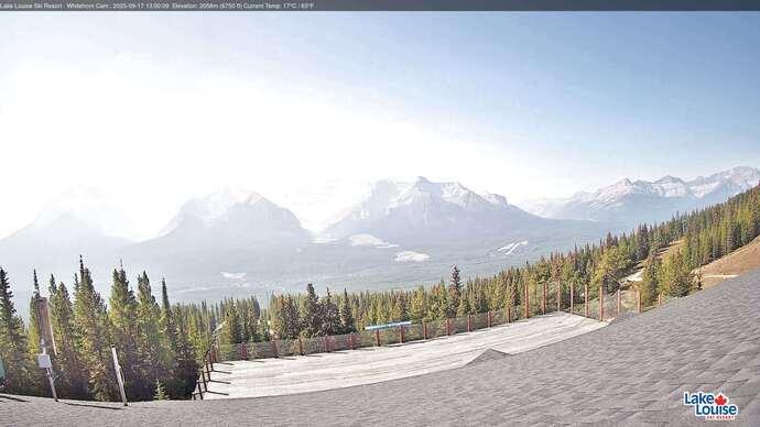 Webcam Fernie: Whitehorn Bistro Patio