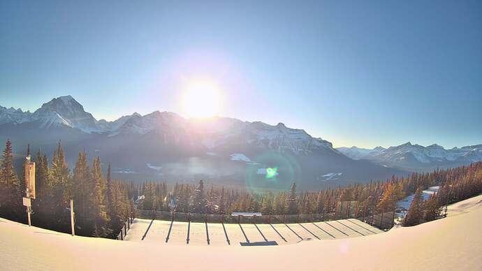 Webcam Fernie: Whitehorn Bistro Patio
