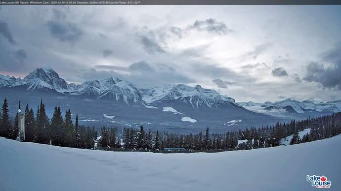 Webcam Fernie: Whitehorn Bistro Patio