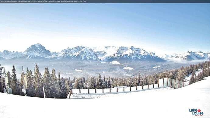 Webcam Fernie: Whitehorn Bistro Patio