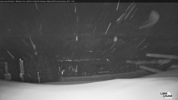 Webcam Fernie: Whitehorn Bistro Patio
