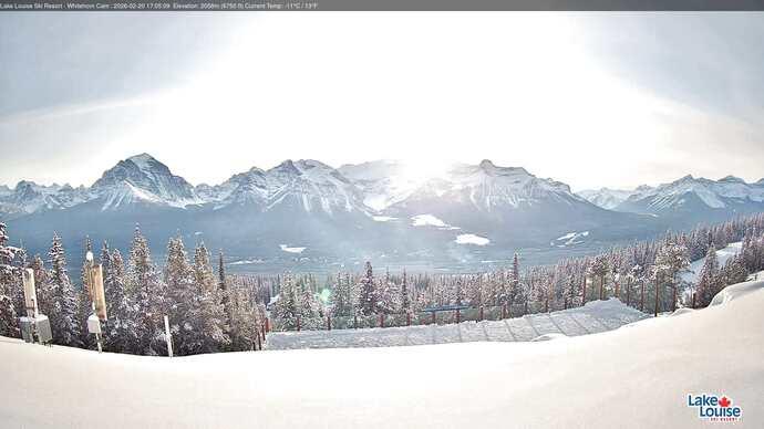 Webcam Fernie: Whitehorn Bistro Patio