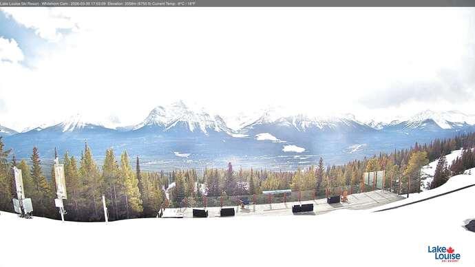 Webcam Fernie: Whitehorn Bistro Patio