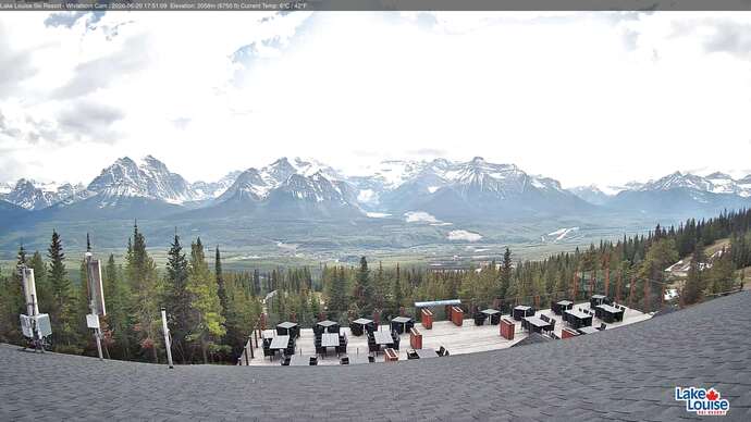 Webcam Fernie: Whitehorn Bistro Patio