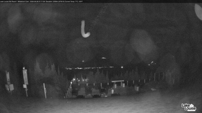 Webcam Fernie: Whitehorn Bistro Patio