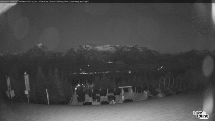 Webcam Fernie: Whitehorn Bistro Patio