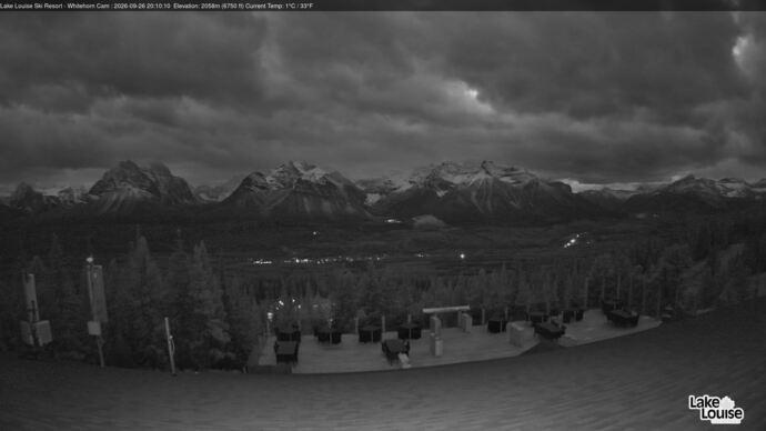 Webcam Fernie: Whitehorn Bistro Patio