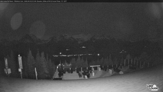 Webcam Fernie: Whitehorn Bistro Patio