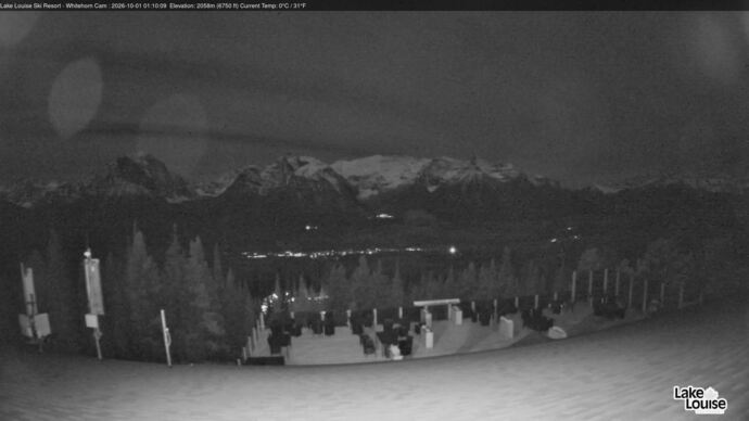 Webcam Fernie: Whitehorn Bistro Patio