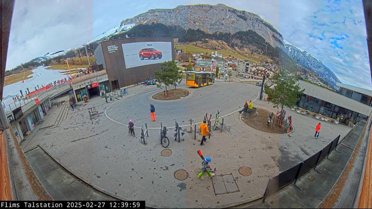 Webcam Flims Laax Falera: Flims Station