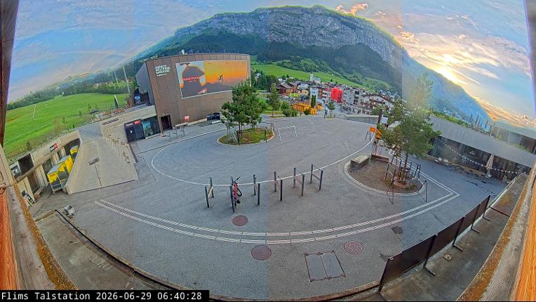 Webcam Flims Laax Falera: Flims Station