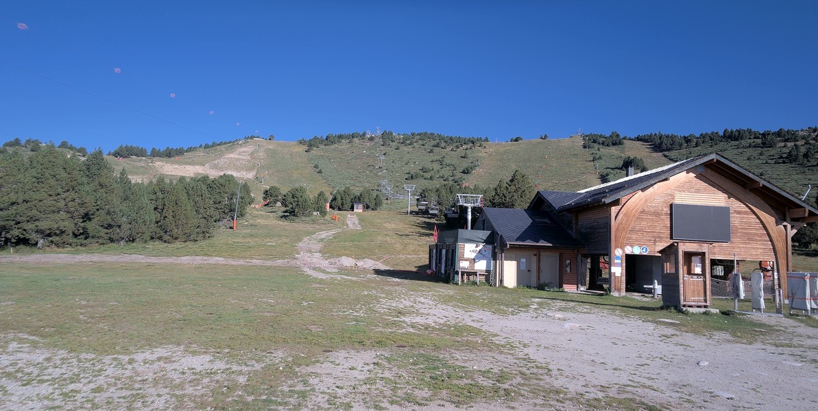 Webcam Font Romeu - Pyrénées 2000: Calme Sud