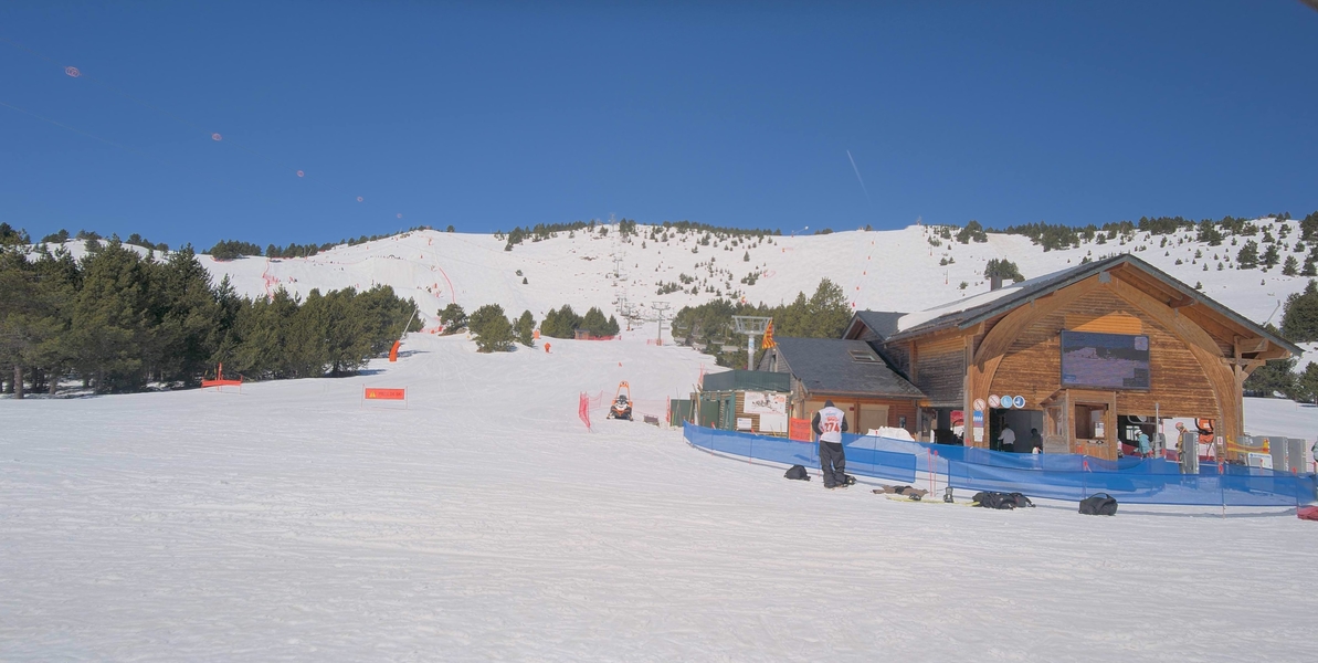 Webcam Font Romeu - Pyrénées 2000: Calme Sud