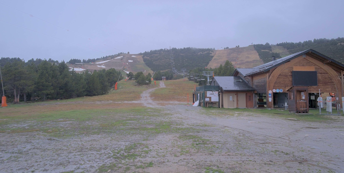 Webcam Font Romeu - Pyrénées 2000: Calme Sud