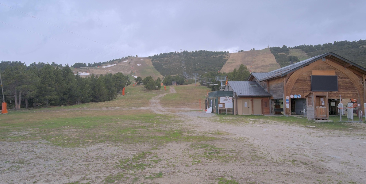 Webcam Font Romeu - Pyrénées 2000: Calme Sud