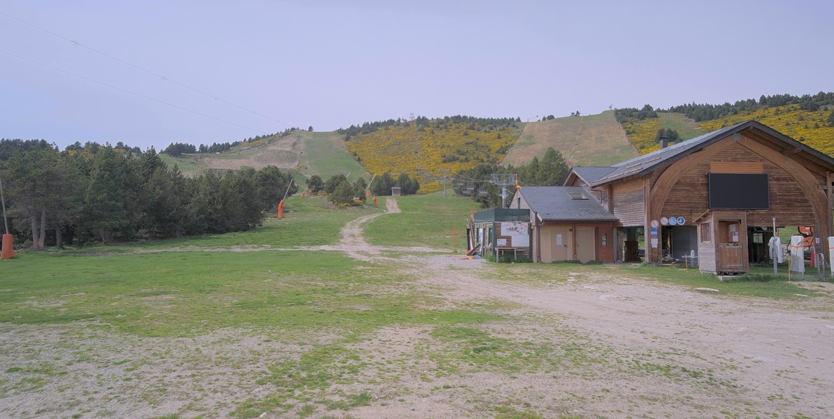 Webcam Font Romeu - Pyrénées 2000: Calme Sud