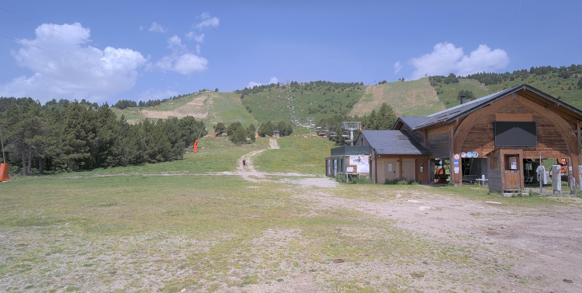 Webcam Font Romeu - Pyrénées 2000: Calme Sud