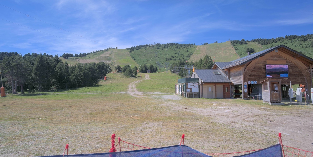 Webcam Font Romeu - Pyrénées 2000: Calme Sud