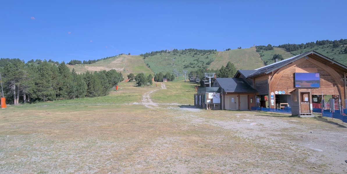 Webcam Font Romeu - Pyrénées 2000: Calme Sud