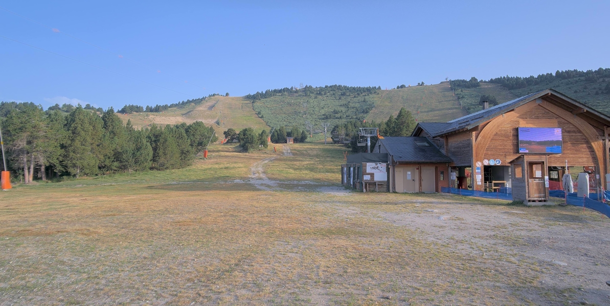 Webcam Font Romeu - Pyrénées 2000: Calme Sud