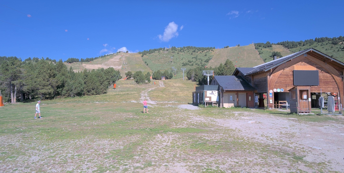 Webcam Font Romeu - Pyrénées 2000: Calme Sud