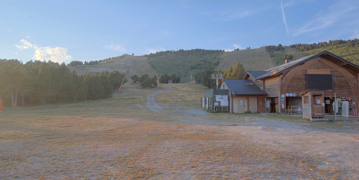 Webcam Font Romeu - Pyrénées 2000: Calme Sud