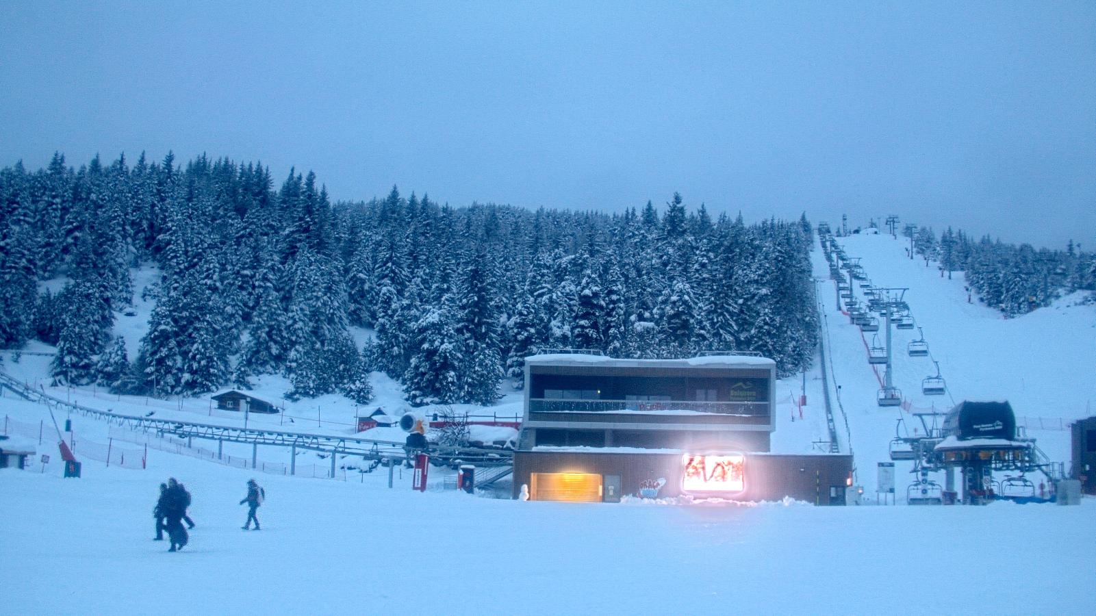 Webcam Font Romeu - Pyrénées 2000: Front de neige
