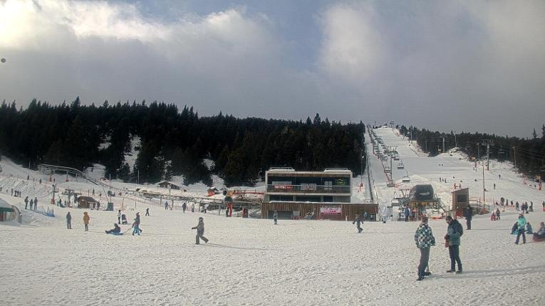 Webcam Font Romeu - Pyrénées 2000: Front de neige