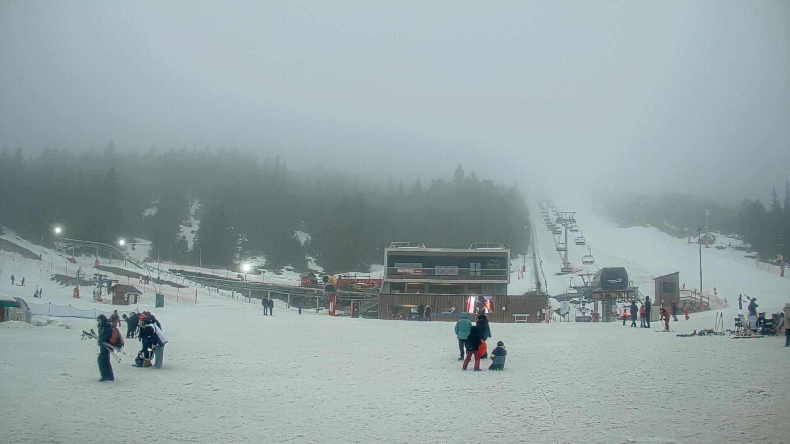 Webcam Font Romeu - Pyrénées 2000: Front de neige