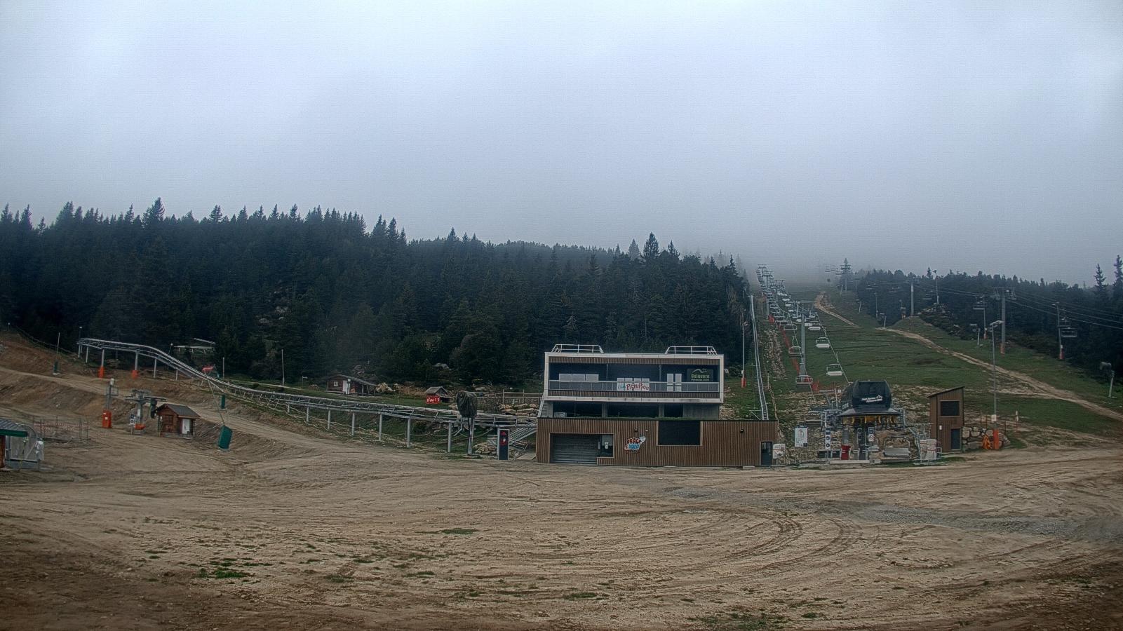 Webcam Font Romeu - Pyrénées 2000: Front de neige