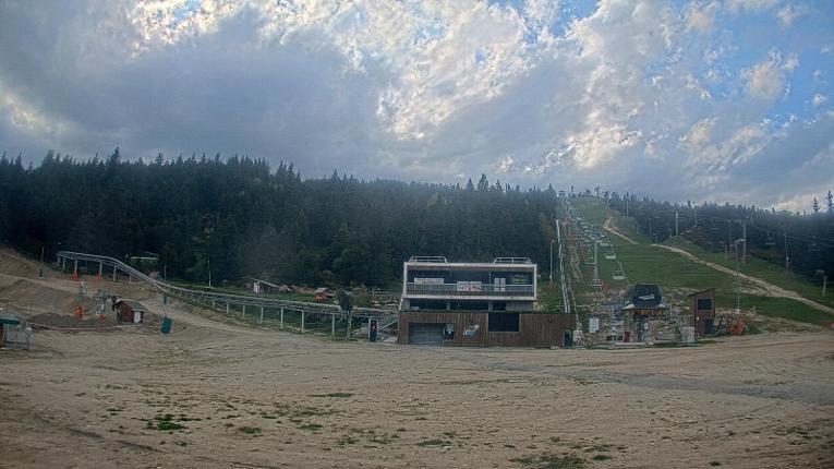 Webcam Font Romeu - Pyrénées 2000: Front de neige