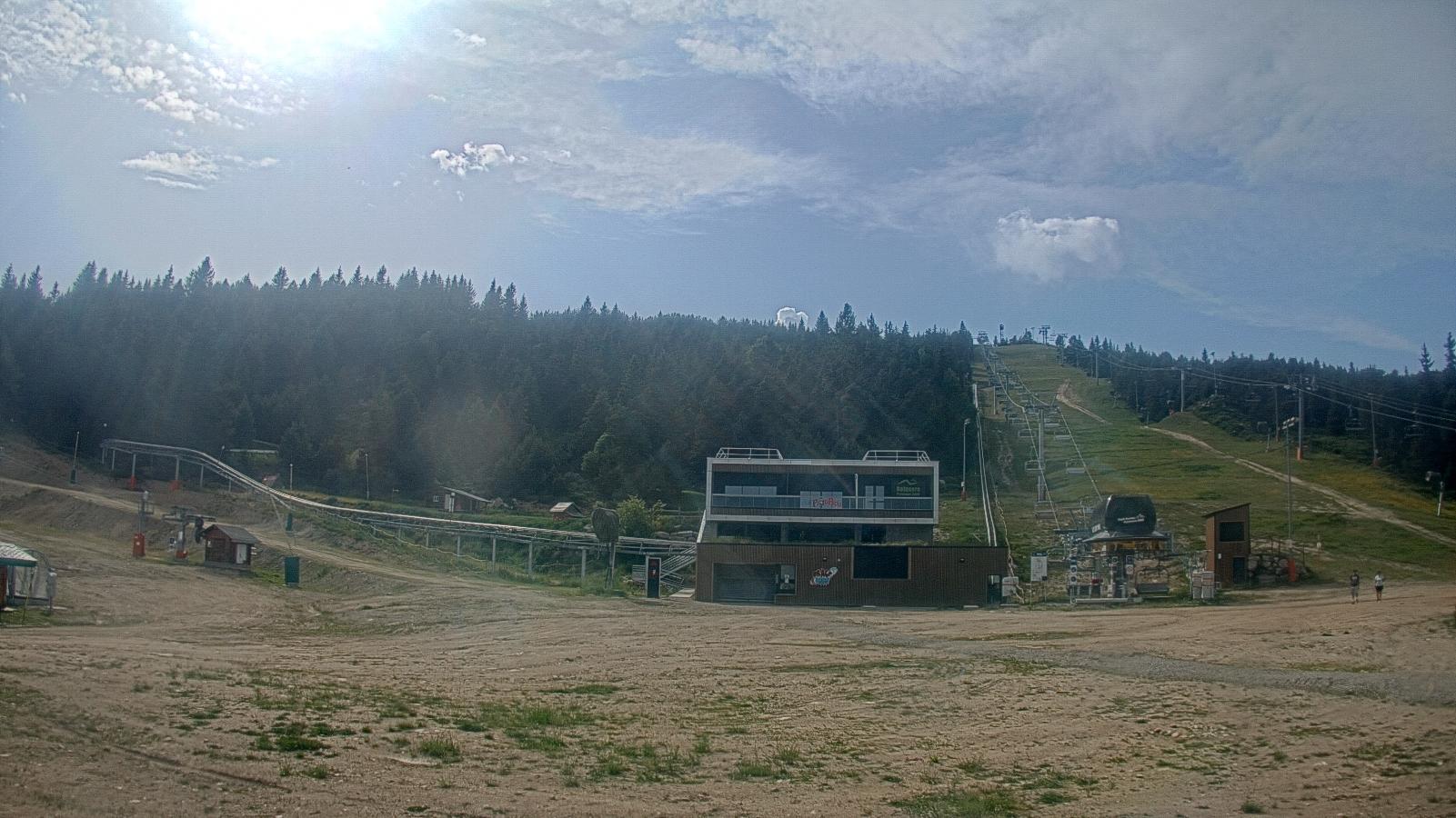 Webcam Font Romeu - Pyrénées 2000: Front de neige
