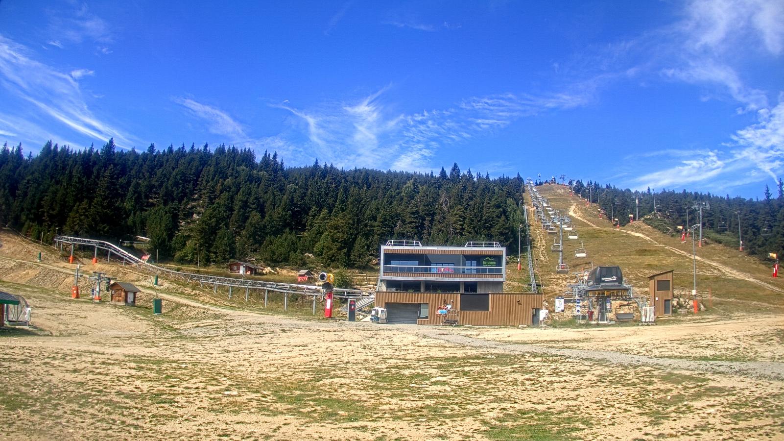 Webcam Font Romeu - Pyrénées 2000: Front de neige