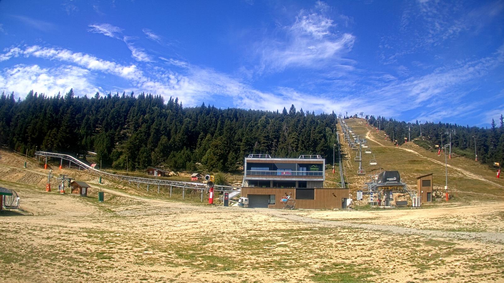 Webcam Font Romeu - Pyrénées 2000: Front de neige