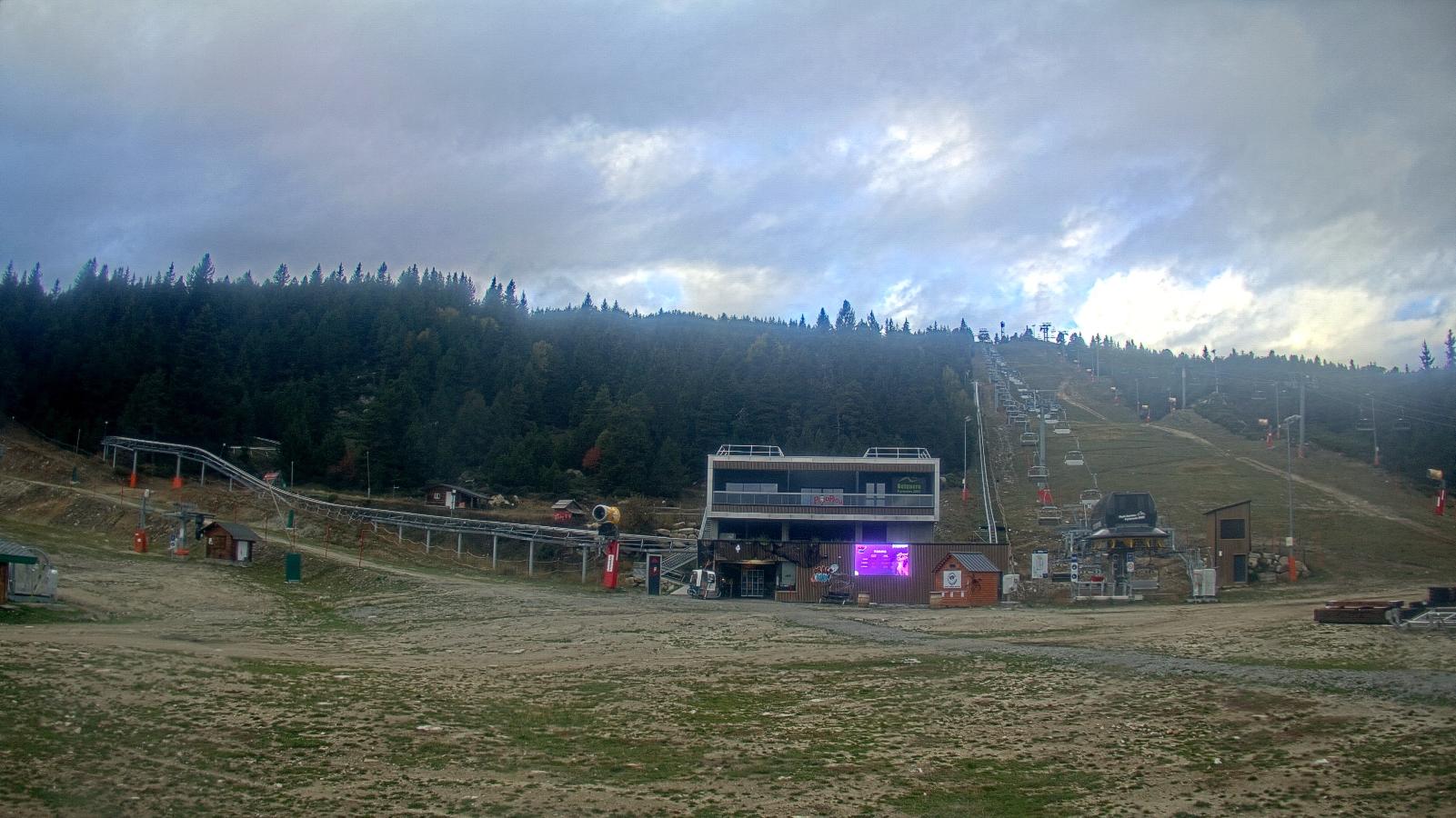 Webcam Font Romeu - Pyrénées 2000: Front de neige