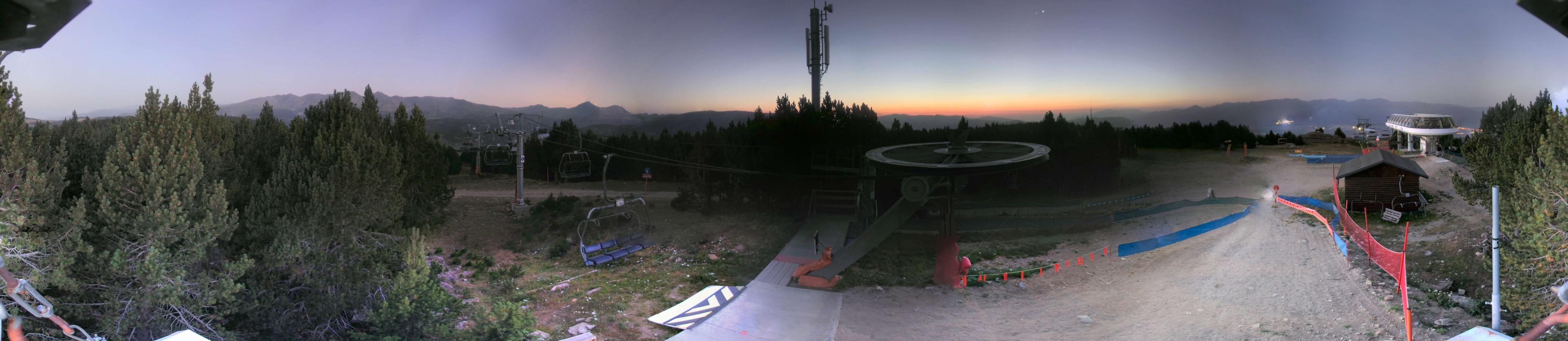 Webcam Font Romeu - Pyrénées 2000: Roc de la Calme