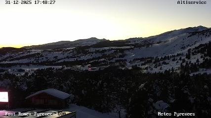 Font Romeu - Pyrénées 2000: Sommet (altiservice.com)