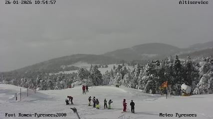 Font Romeu - Pyrénées 2000: Sommet (altiservice.com)