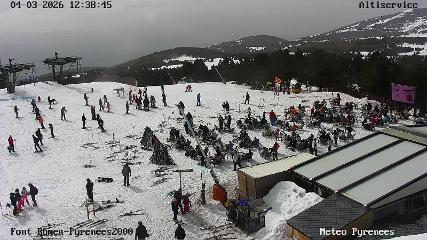 Font Romeu - Pyrénées 2000: Sommet (altiservice.com)