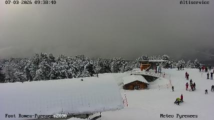 Font Romeu - Pyrénées 2000: Sommet (altiservice.com)