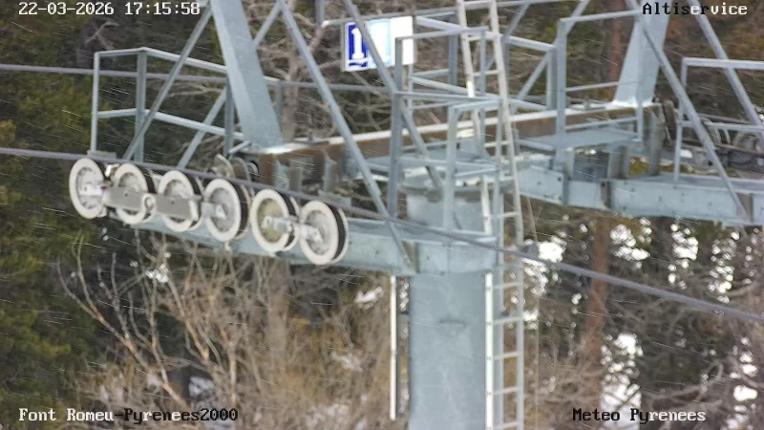 Webcam Font Romeu - Pyrénées 2000: Sommet