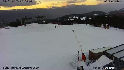 Font Romeu - Pyrénées 2000: Sommet (altiservice.com)