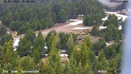 Font Romeu - Pyrénées 2000: Sommet (altiservice.com)