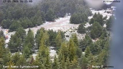 Font Romeu - Pyrénées 2000: Sommet (altiservice.com)