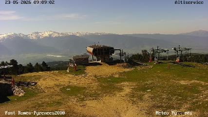 Font Romeu - Pyrénées 2000: Sommet (altiservice.com)