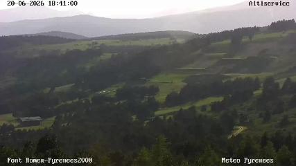 Font Romeu - Pyrénées 2000: Sommet (altiservice.com)