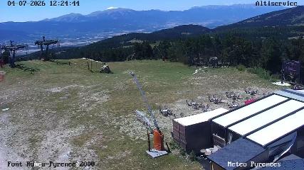 Font Romeu - Pyrénées 2000: Sommet (altiservice.com)