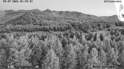 Font Romeu - Pyrénées 2000: Sommet (altiservice.com)